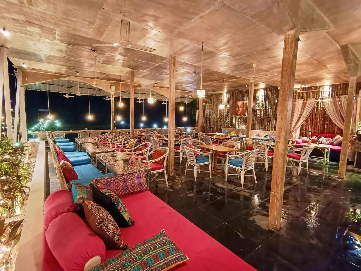 Chique Shanti 3* Mandrem
